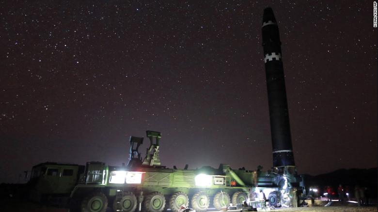 उत्तर कोरिया इंटरकॉन्टिनेंटल बैलिस्टिक मिसाइल हवासोंग-15