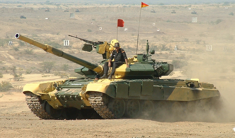 भिष्म टी-90 टैंकों