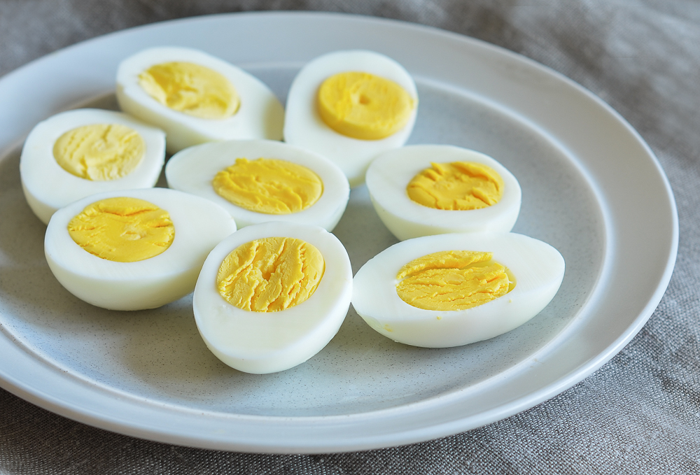 नाश्ते में खाएं अंडे