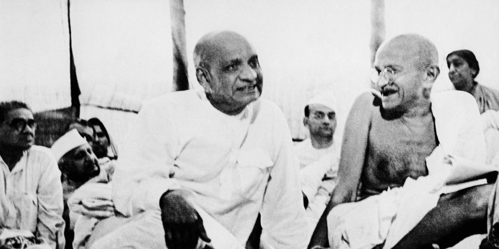सरदार पटेल और महात्मा गाँधी