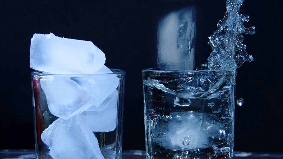 ठंडा पानी पीने के फायदे