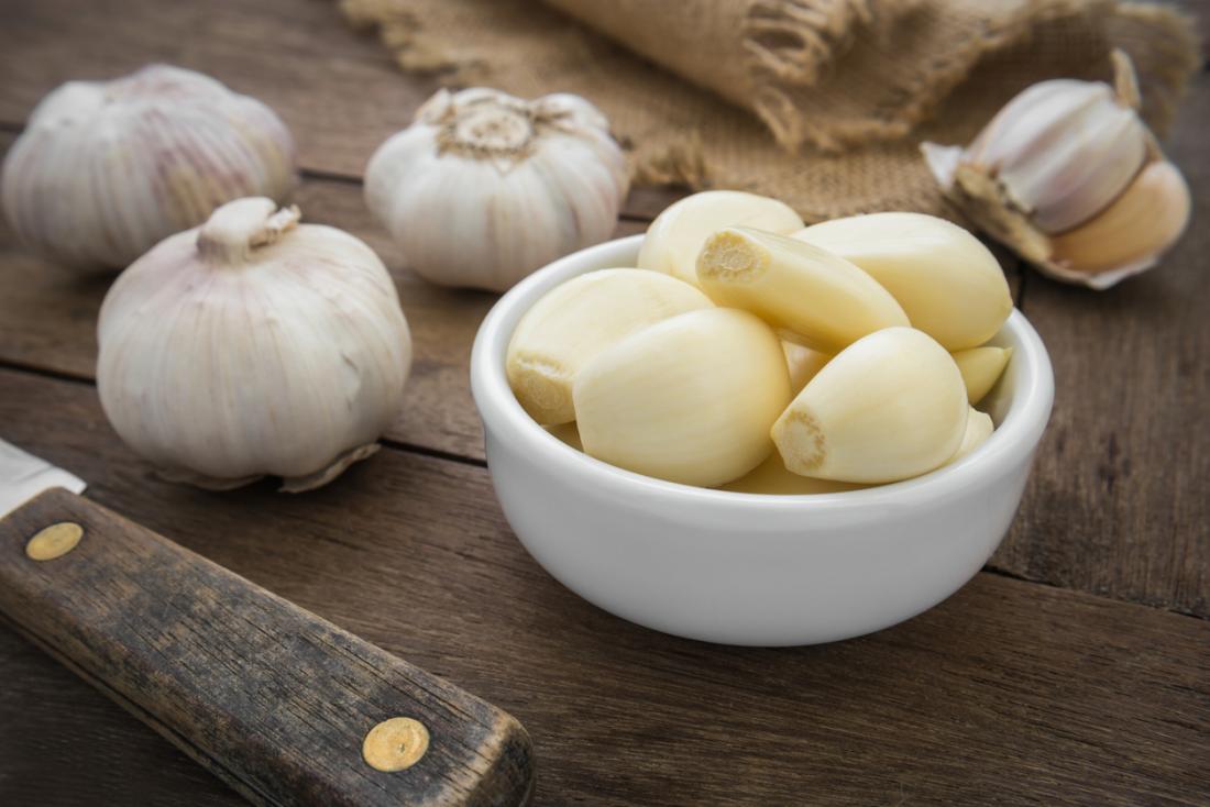 बालों में लहसुन फायदे garlic for hair in hindi