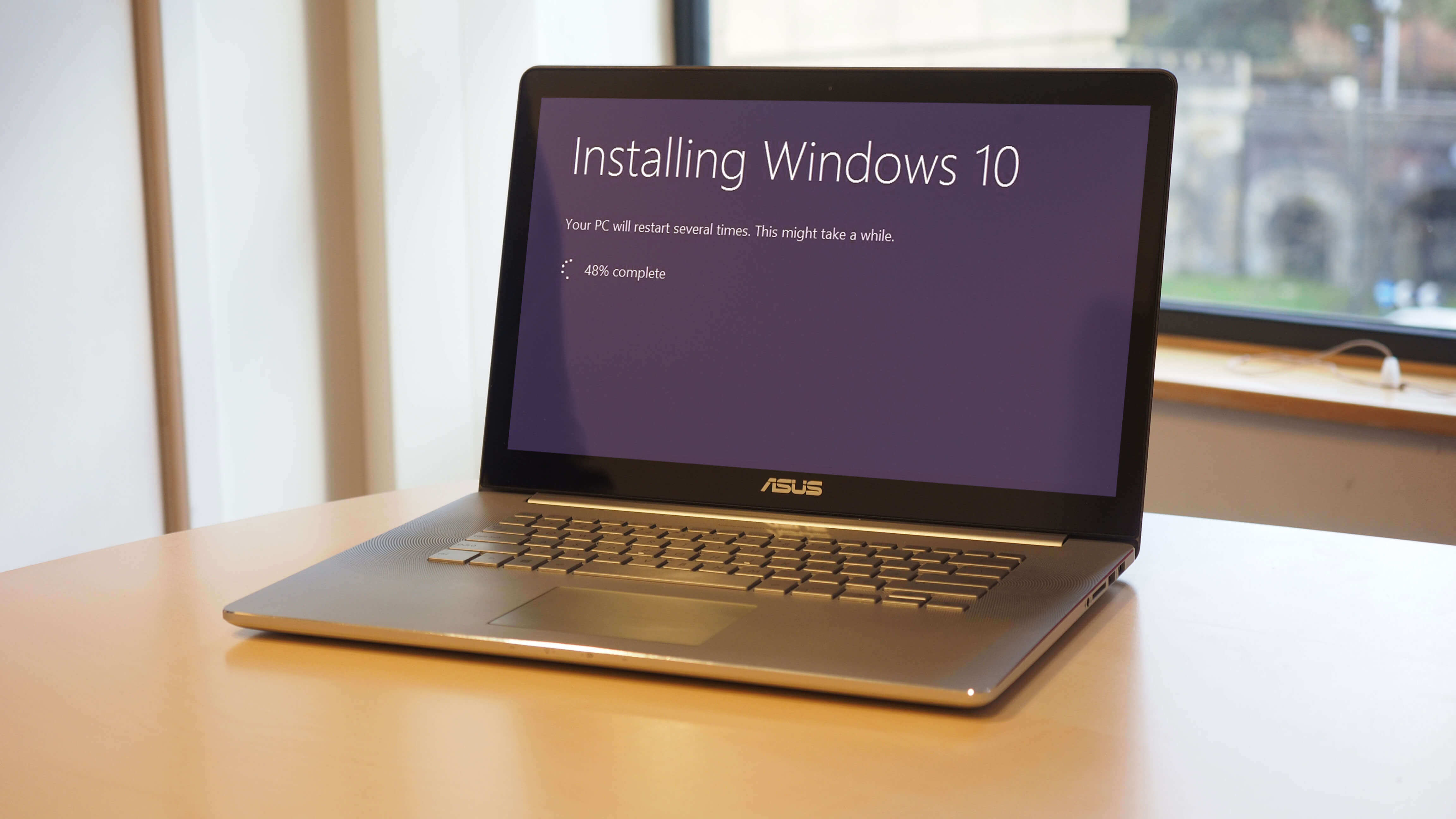how to install windows 10 in hindi