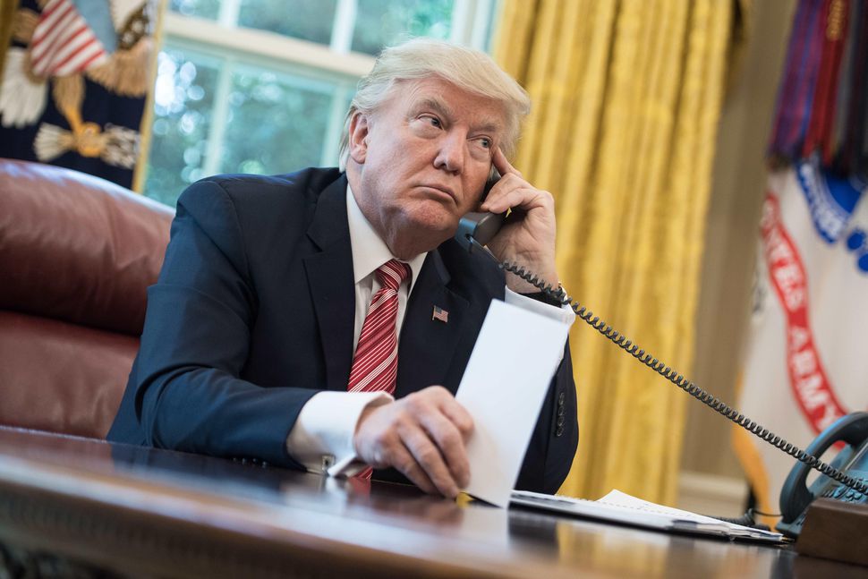 अमेरिकी राष्ट्रपति फोन