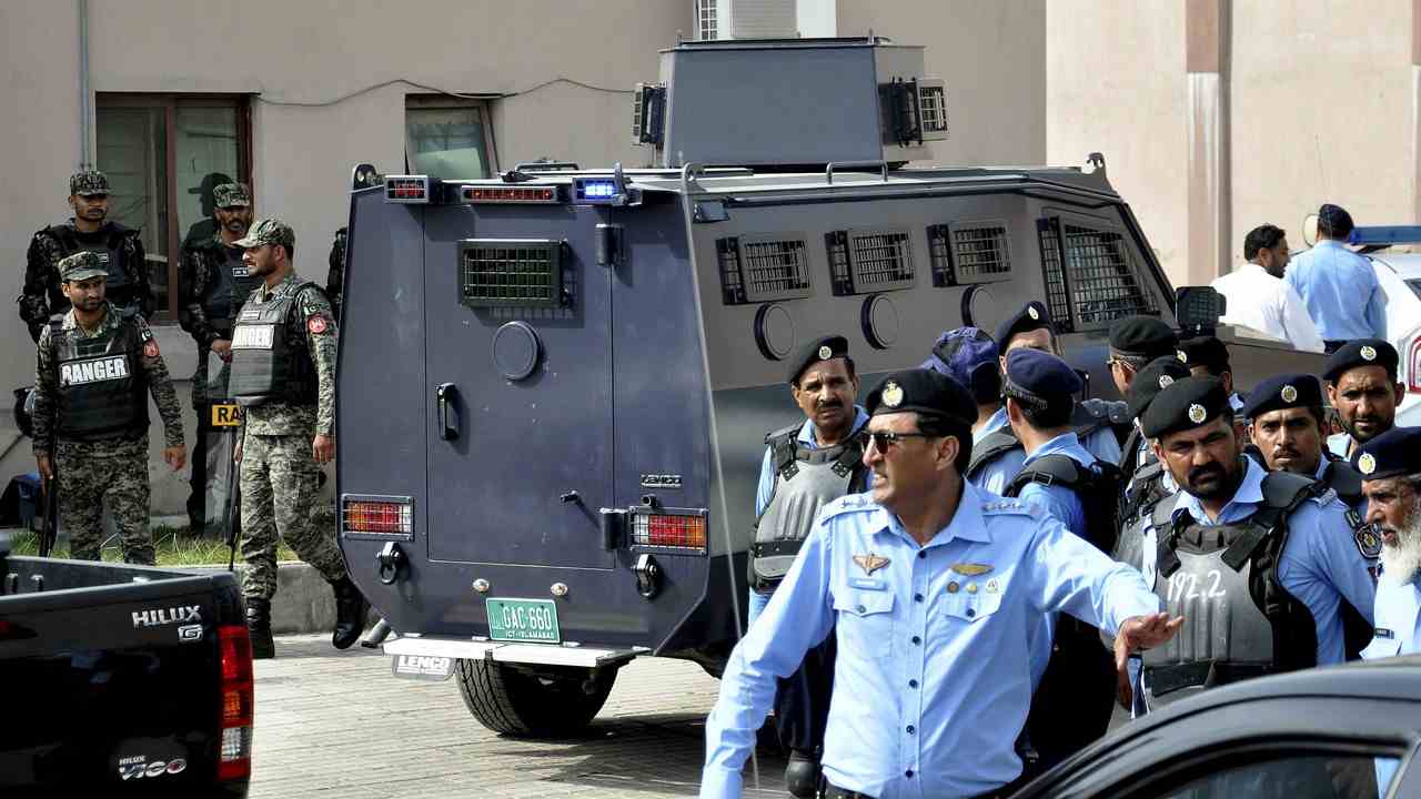 कराची में चीनी दूतावास पर हमले के दौरान सिन्धी पुलिस
