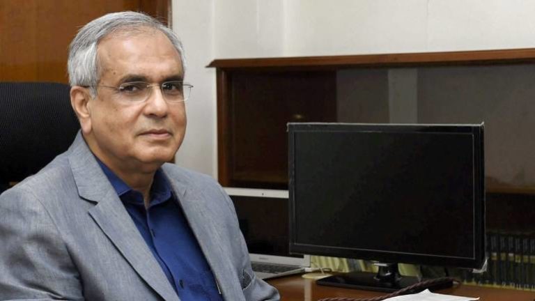 नीति आयोग के उपाध्यक्ष राजीव कुमार के पुत्र बने ओला के निदेशक नीति आयोग के उपाध्यक्ष राजीव कुमार के पुत्र बने ओला के निदेशक