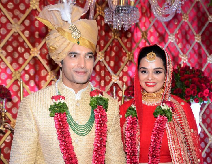 शरद मल्होत्रा और रिप्सी भाटिया ने शादी का एक महिना पूरे होने पर किया रोमांटिक पोस्ट
