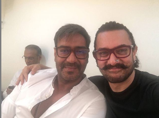 क्या अजय देवगन और आमिर खान के बीच क्रिसमस 2020 पर होगा कड़ा मुकाबला?