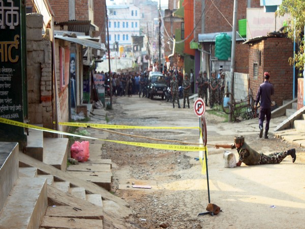 नेपाल में बम धमाका