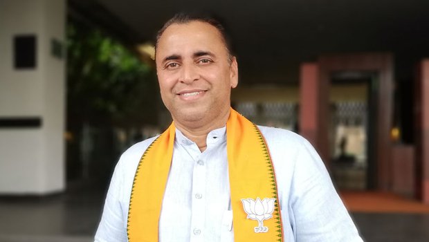 sunil deodhar