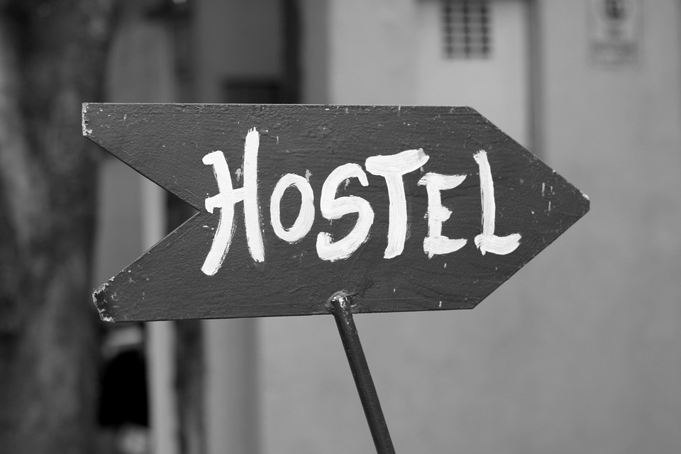 hostel life essay in hindi