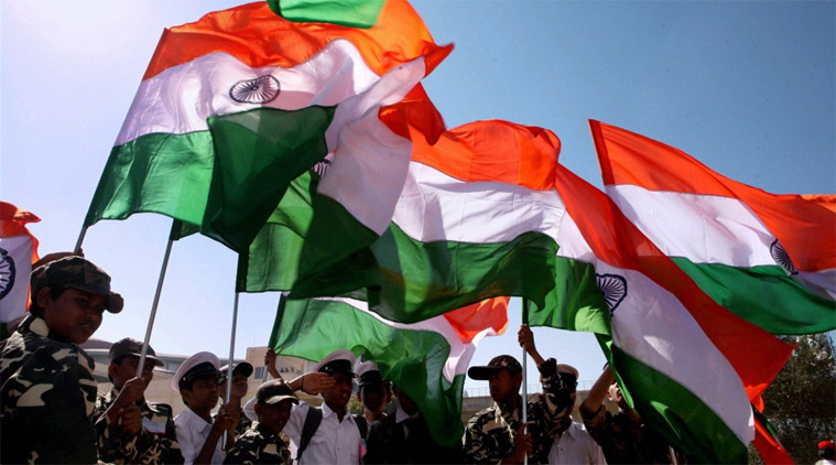essay on patriotism in hindi