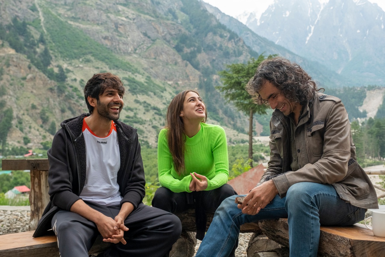 कार्तिक आर्यन और सारा अली खान ने 66 दिनों बाद पूरी की इम्तियाज़ अली की फिल्म की शूटिंग