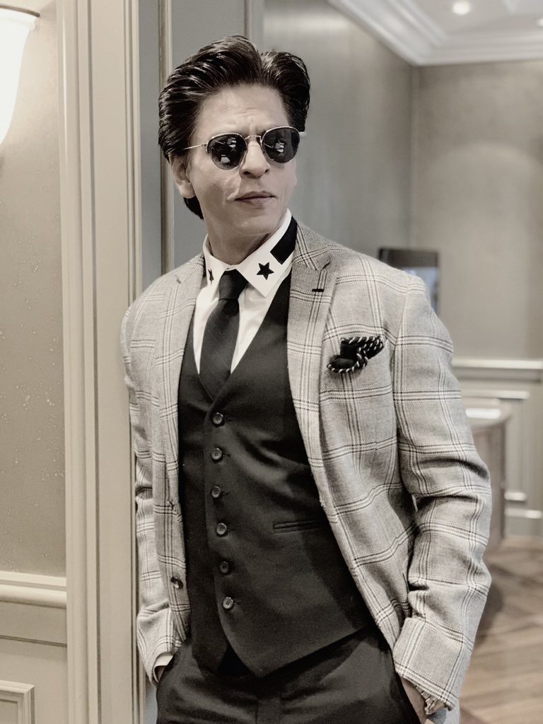शाहरुख़ खान: कोई भी फिल्म स्टार के भाषण को गंभीरता से नहीं लेता है शाहरुख़ खान: कोई भी फिल्म स्टार के भाषण को गंभीरता से नहीं लेता है