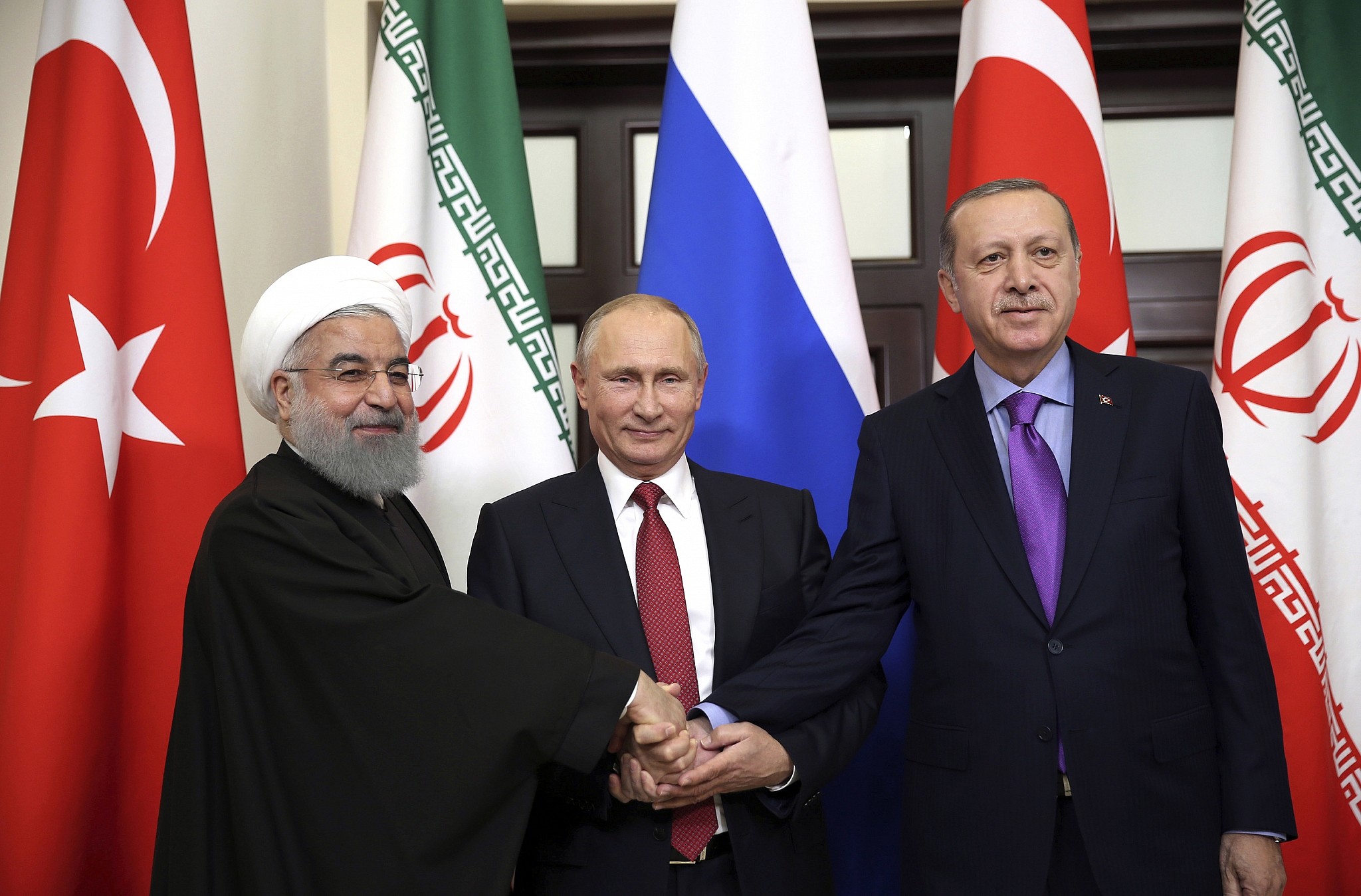 ईरान, तुर्की और रूस