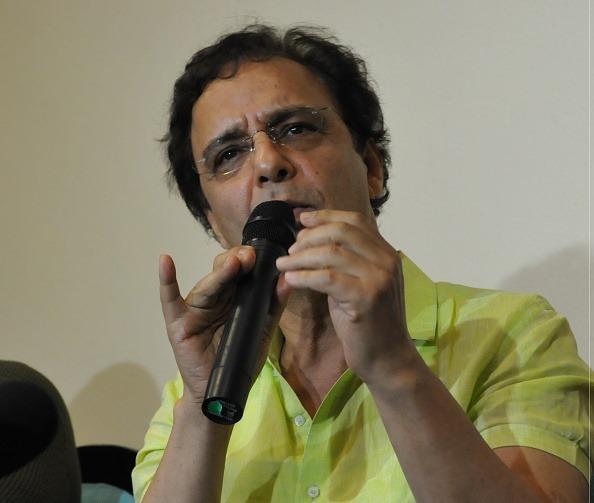 विधु विनोद चोपड़ा ने बताया कि कैसे फिल्म "परिंदा" के तंग बजट ने पहुँचाया उन्हें फायदा