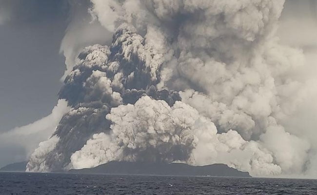 टोंगा (Tonga) में हुए ज्वालामुखी विस्फोट ने जापान से यूएसए तक बजा दी सुनामी (Tsunami) की घंटी