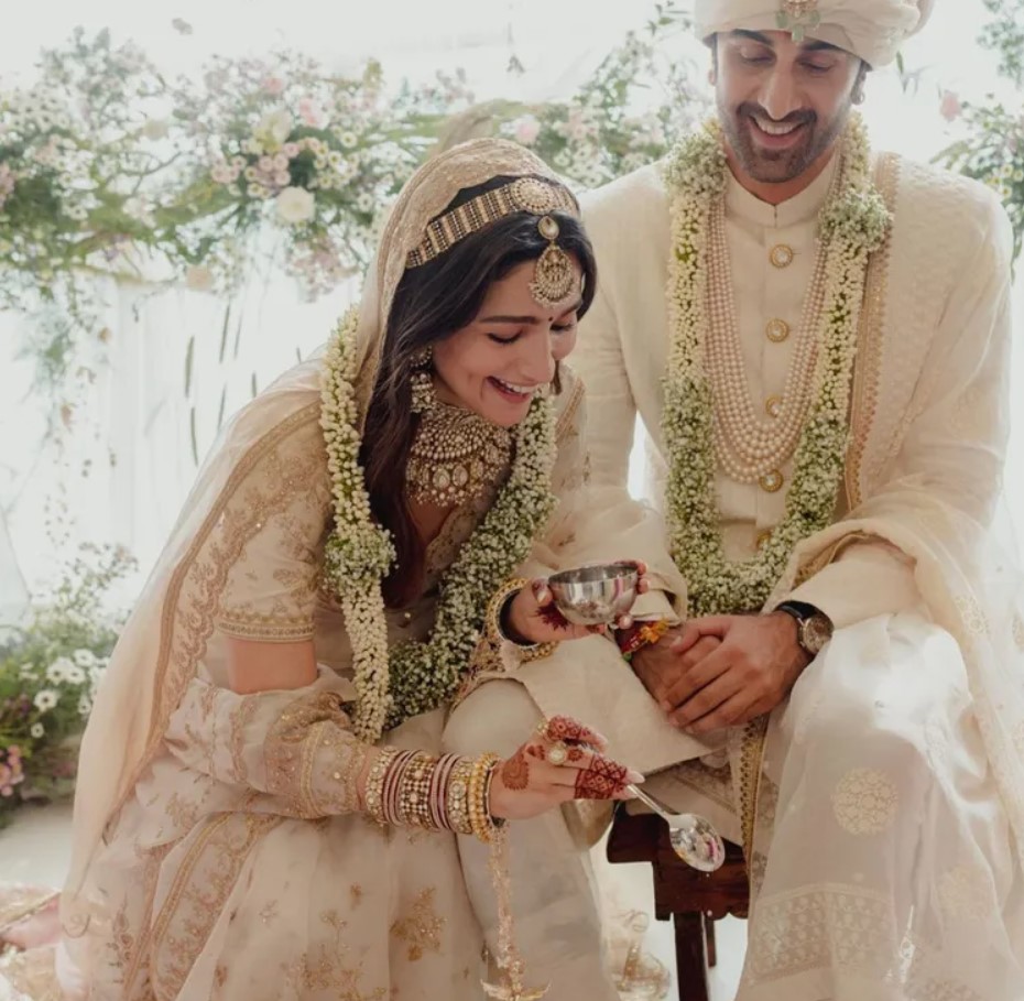 Ranbir-Alia Wedding: एक्ट्रेस सोनी राजदान ने इंस्टाग्राम पर शेयर किया इमोशनल पोस्ट