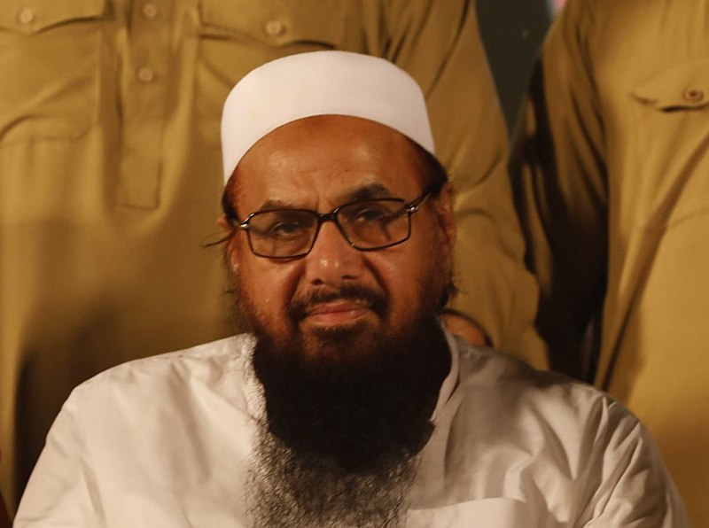 पाकिस्तान की आतंकवाद निरोधी अदालत ने हाफिज सईद को 32 साल की सजा सुना करा सलाखों के पीछे