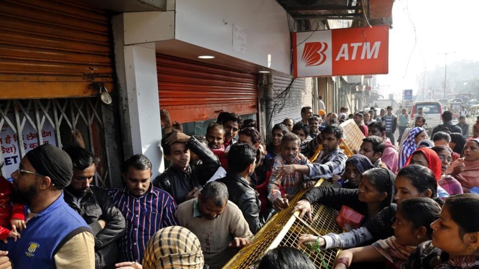 People waiting to get Money from ATM after Demonetization