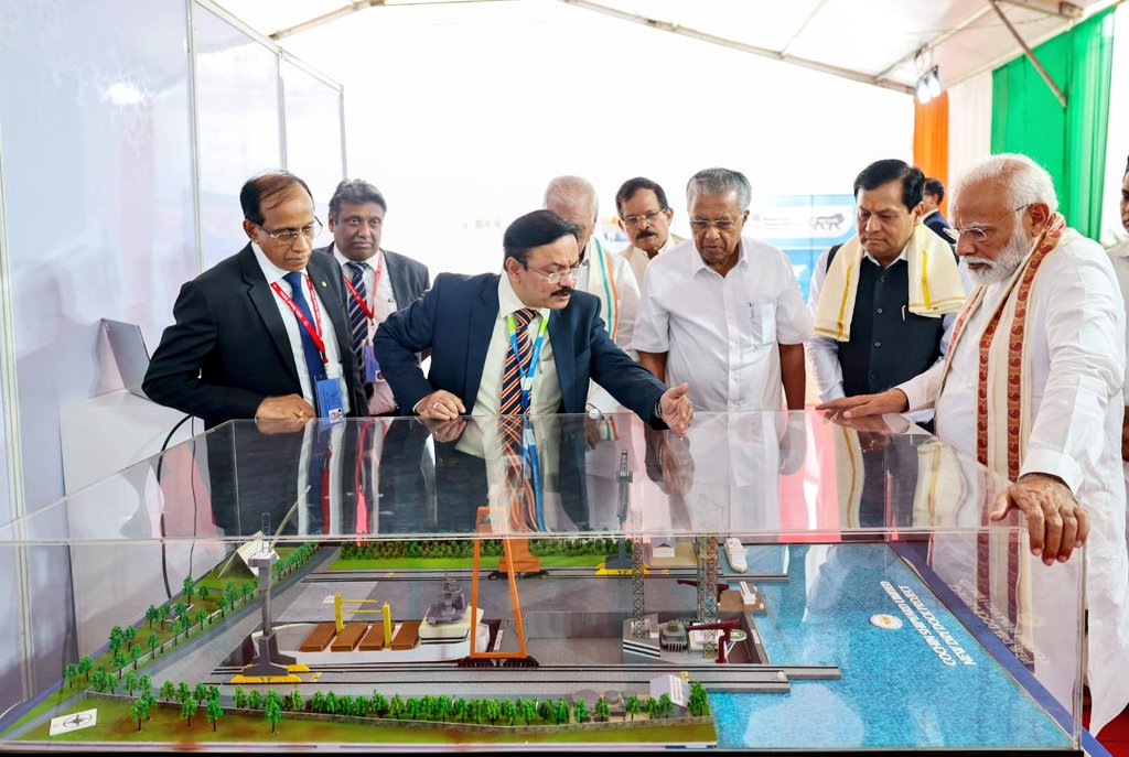 केरल को मिला देश का सबसे बड़ा ड्राई डॉक, पोर्ट इंफ्रास्ट्रक्चर का विस्तार